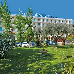 **** Hotel Palace Meggiorato Italien